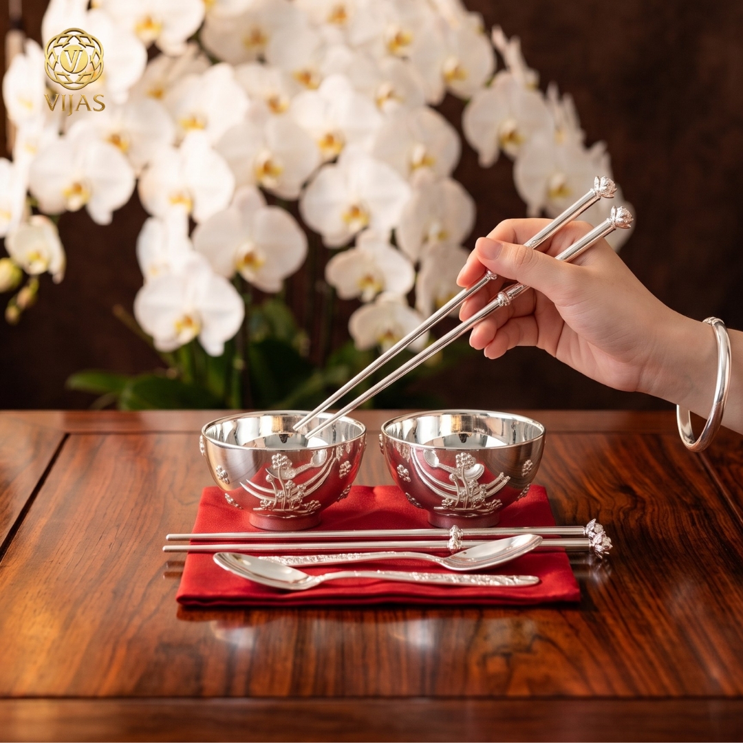 Bộ Bát Đũa Thìa Bạc Bảo Ngân Liên Hoa